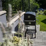 Ady Wellness Apartmanhaz - Privat Jacuzzi & Infraszauna Feriehus *