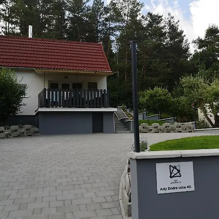 Ady Apartmanhaz * Orfu