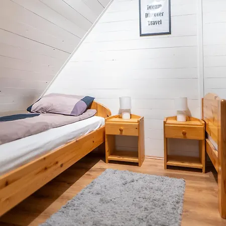 Ady Wellness Apartmanhaz - Privat Jacuzzi & Infraszauna Orfu