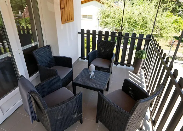 Ady Apartmanhaz - 3 Halos, Kert Es Grillterasz